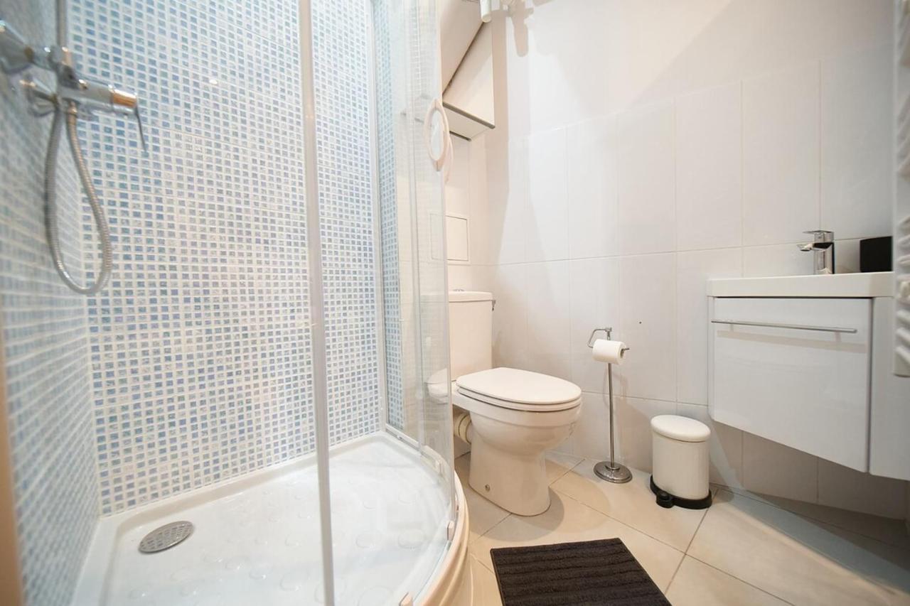 Le Petit Pierre Scize - Quais De Saone Apartman Lyon Kültér fotó